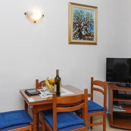 K-apartments בית הארחה